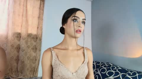 vitoriia_ online show from June 5, 8:14 pm