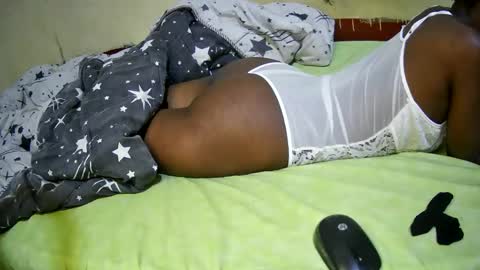 viva_sweet online show from May 20, 3:56 am