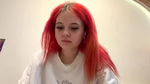 Snapshot of vivancorscadden chatting on March 17, 1:03 pm Aurora online show from March 17, 1:03 pm