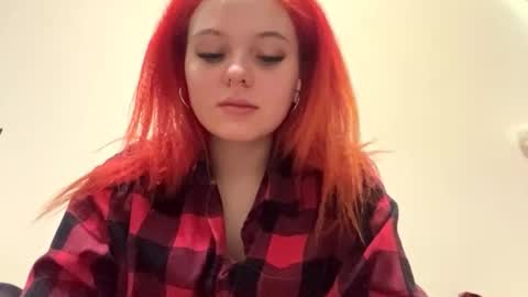 Snapshot of vivancorscadden chatting on March 20, 2:00 pm Aurora online show from March 20, 2:00 pm