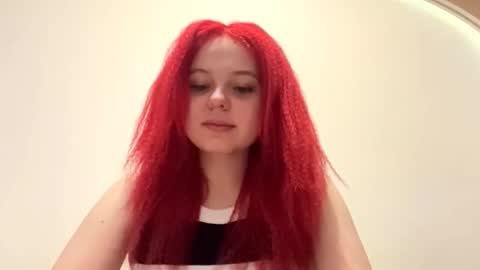 Snapshot of vivancorscadden chatting on March 23, 1:04 pm Aurora online show from March 23, 1:04 pm