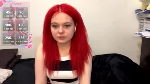 Snapshot of vivancorscadden chatting on March 28, 1:00 pm Aurora online show from March 28, 1:00 pm