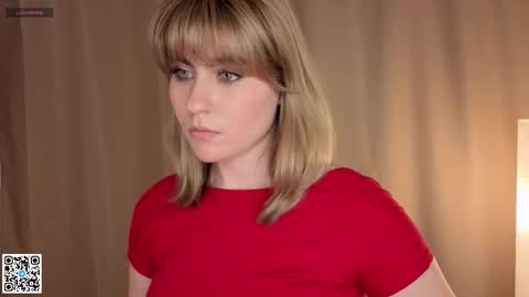 Snapshot of vivandellapenna chatting on October 15, 6:08 pm Melissa online show from October 15, 6:08 pm