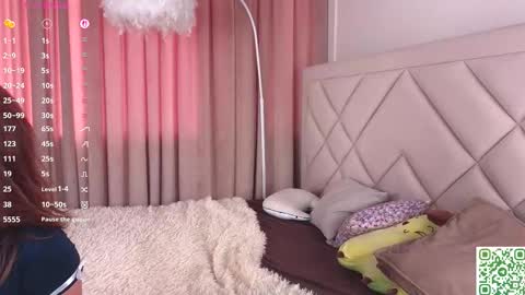 You like my friends can call me LUNA  This is my first day here online show from October 11, 7:40 am