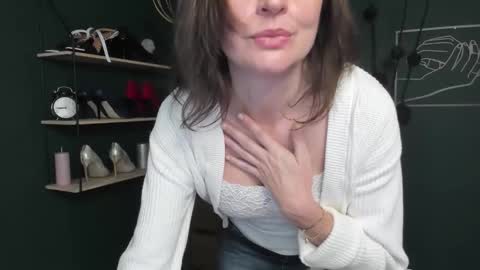 Snapshot of vivian_dream chatting on September 26, 7:01 am Vivian online show from September 26, 7:01 am