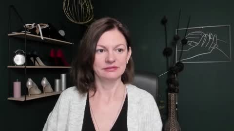 Snapshot of vivian_dream chatting on October 20, 5:52 am Vivian online show from October 20, 5:52 am