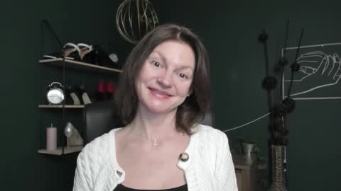 Snapshot of vivian_dream chatting on October 23, 7:07 am Vivian online show from October 23, 7:07 am