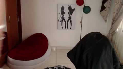 vivian_milf_paint online show from November 14, 2:38 pm