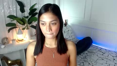 Vivian online show from February 5, 12:31 am