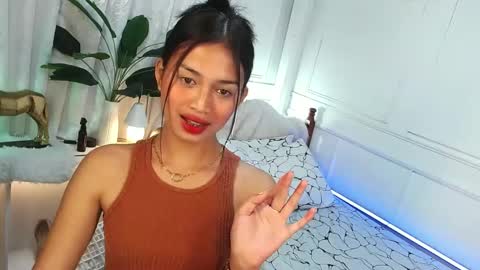 Vivian online show from March 9, 1:14 am