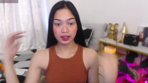 Vivian online show from December 23, 1:58 am