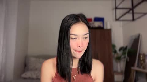 Snapshot of vivian_roberts chatting on March 8, 11:52 pm Vivian online show from March 8, 11:52 pm