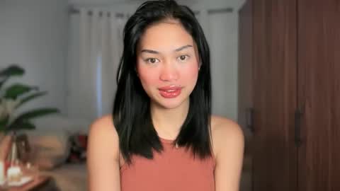Snapshot of vivian_roberts chatting on May 9, 9:53 pm Vivian online show from May 9, 9:53 pm