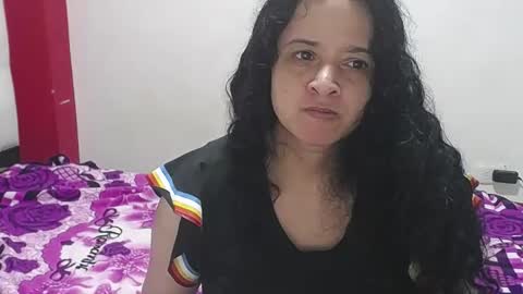 Snapshot of vivian_walt_ chatting on February 2, 7:52 am melissa online show from February 2, 7:52 am