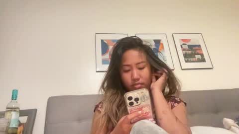 Snapshot of viviandela97 chatting on June 14, 8:27 am viviandela97 online show from June 14, 8:27 am
