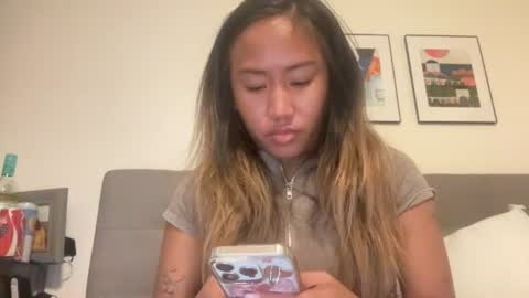 Snapshot of viviandela97 chatting on June 16, 10:51 am viviandela97 online show from June 16, 10:51 am