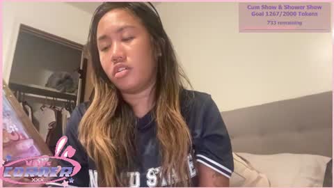 Snapshot of viviandela97 chatting on July 22, 11:18 pm viviandela97 online show from July 22, 11:18 pm