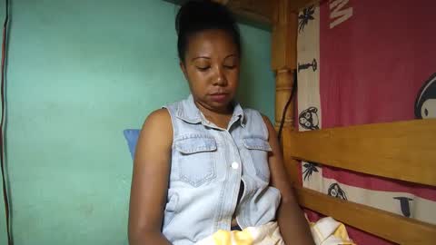 viviane0812 online show from February 20, 12:47 pm