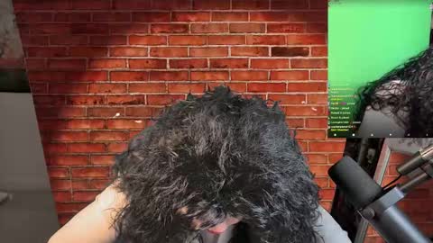 Snapshot of vivianfrost chatting on January 15, 5:12 am VivianFrosty online show from January 15, 5:12 am