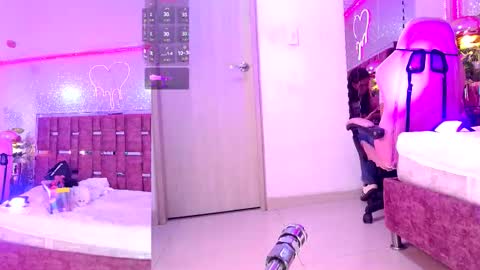 Vivian online show from January 5, 6:11 pm