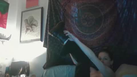 vixen1222 online show from June 7, 2:05 am