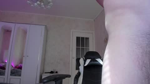 Martin online show from February 7, 8:01 am