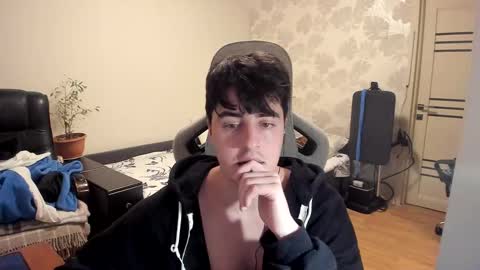 Martin online show from December 16, 1:54 am