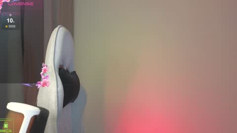 Snapshot of vlad1zy chatting on December 9, 3:22 pm Vlada online show from December 9, 3:22 pm