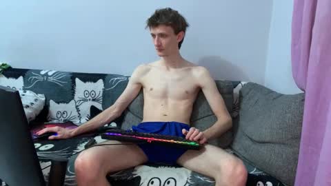 Snapshot of vlad_ggvldd chatting on March 12, 4:24 pm Vlad Dinovich online show from March 12, 4:24 pm