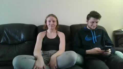 Snapshot of vladandval25 chatting on February 19, 7:59 pm vladandval25 online show from February 19, 7:59 pm