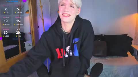 Vlad  online show from July 28, 3:08 pm