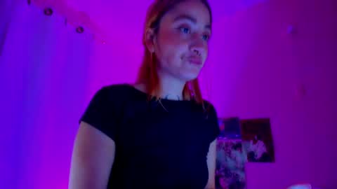 Snapshot of void_smokin chatting on June 10, 8:57 am Gabriela online show from June 10, 8:57 am
