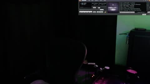 Snapshot of voidcatdaddy chatting on November 30, 2:59 am Rev online show from November 30, 2:59 am