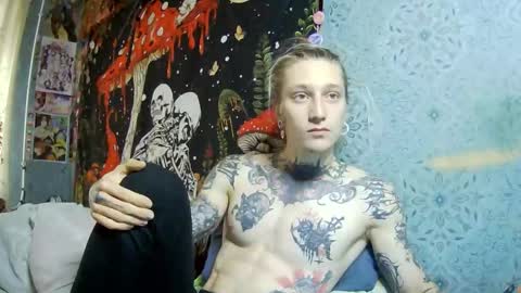 Snapshot of voldan_elf chatting on October 29, 8:38 am Elf online show from October 29, 8:38 am