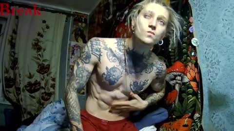 Snapshot of voldan_elf chatting on November 20, 10:26 am Elf online show from November 20, 10:26 am