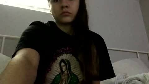 Snapshot of volentic chatting on October 15, 1:44 pm volentic online show from October 15, 1:44 pm