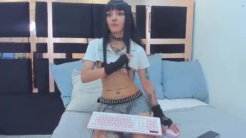 Lisa online show from December 14, 8:46 pm