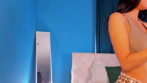 Snapshot of vonen_ray chatting on April 24, 2:03 am Vonen online show from April 24, 2:03 am
