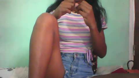 vounialdy online show from February 12, 2:10 pm