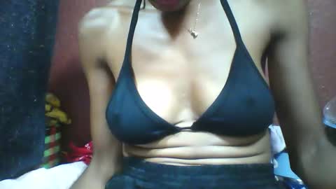 vounialdy online show from April 14, 5:52 pm