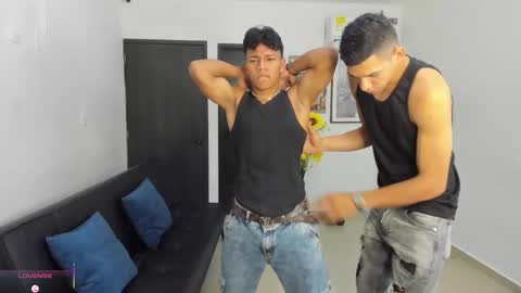 voyeurism_guys online show from March 5, 11:12 pm