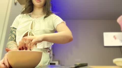 voyliza online show from October 25, 6:35 pm