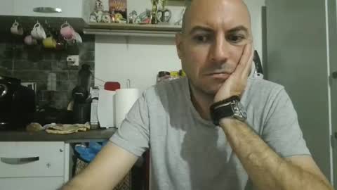 Snapshot of vozd chatting on April 13, 8:47 pm sweetcock online show from April 13, 8:47 pm