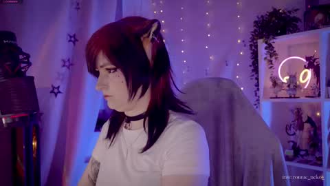 vronnier online show from September 26, 5:28 pm