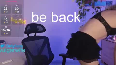 Vikky online show from September 28, 4:34 pm