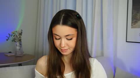 Snapshot of vvilly_wonka chatting on March 15, 1:55 am Ethal - thank you for thumb up online show from March 15, 1:55 am