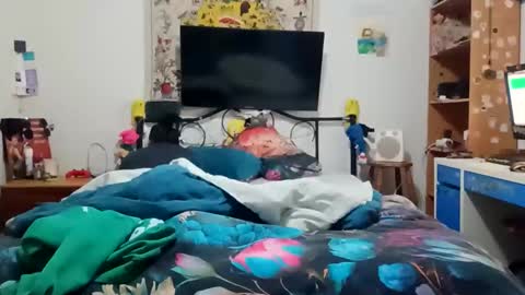 vvmm8783 online show from September 11, 3:23 pm