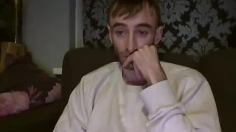 Snapshot of vwelad6969 chatting on February 13, 2:01 am hung boy online show from February 13, 2:01 am