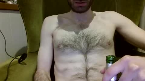 Snapshot of vwelad6969 chatting on February 24, 1:24 am hung boy online show from February 24, 1:24 am