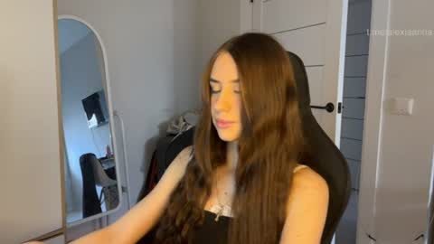 Snapshot of vx_arina chatting on July 5, 9:38 am Arina online show from July 5, 9:38 am